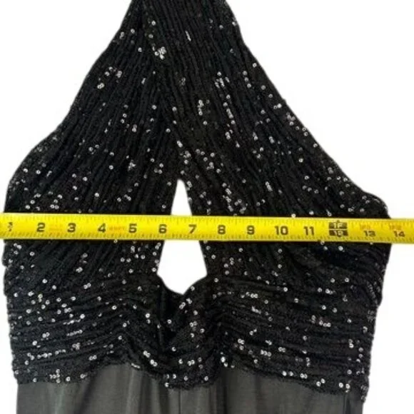 Mac Duggal Sequin Bodice Halter Wide Leg Formal Jumpsuit Open Back Size 6 NWT